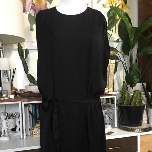 VINCE Black Drawstring Dress size S - Picture 7 of 12